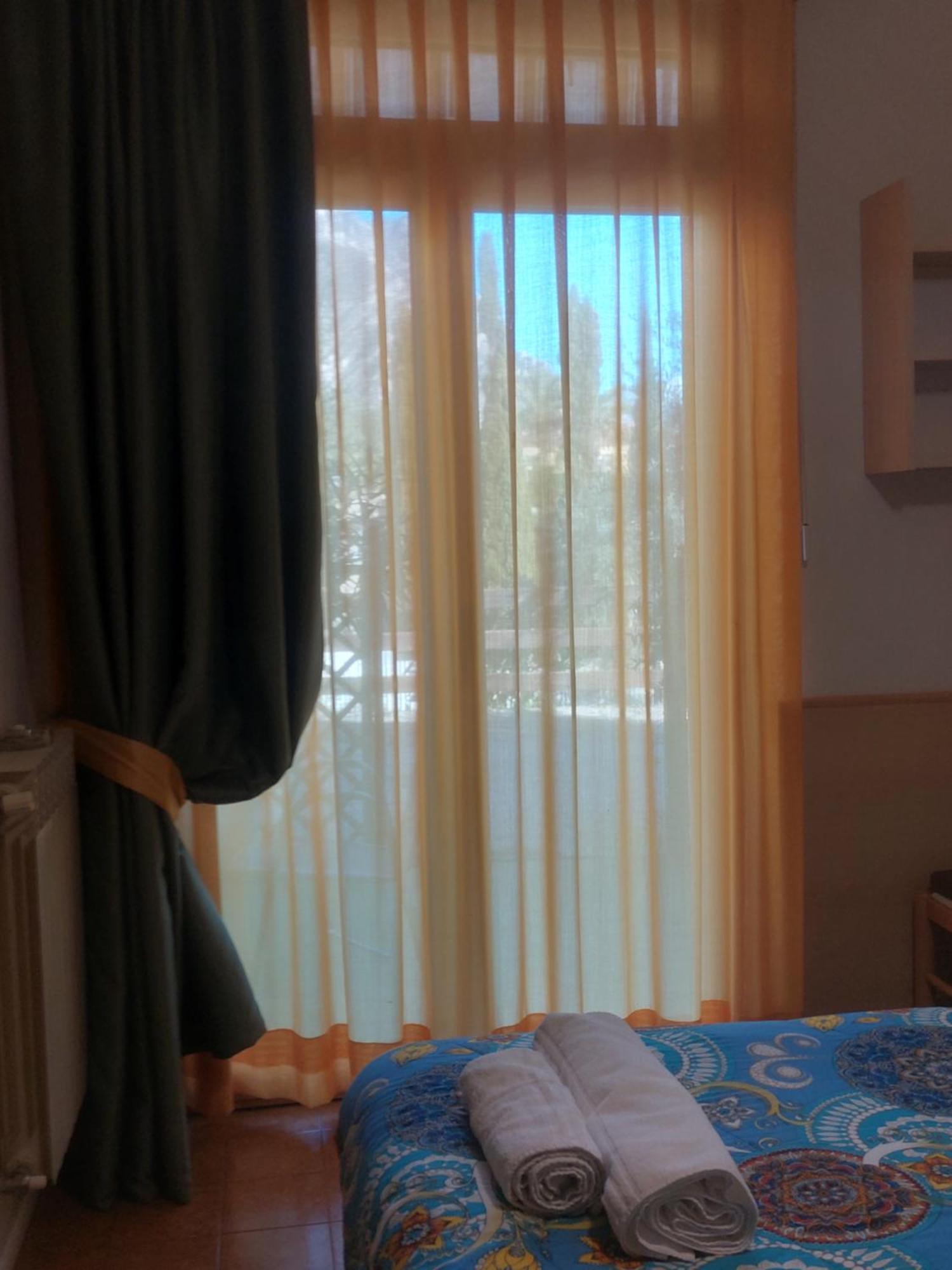 לימונה סול גרדה Hotel Villa Grazia מראה חיצוני תמונה