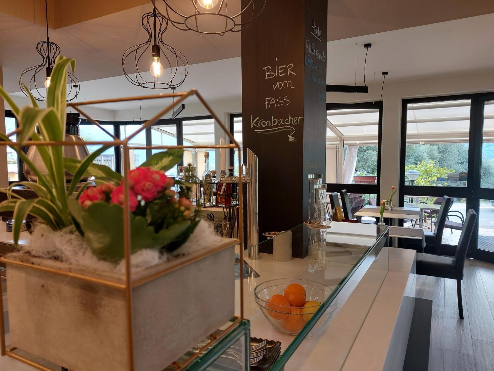 לימונה סול גרדה Hotel Villa Grazia מראה חיצוני תמונה